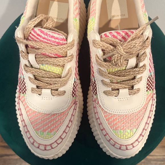 Dolce Vita Multicolor Woven Platform Sneakers - Picture 4 of 5